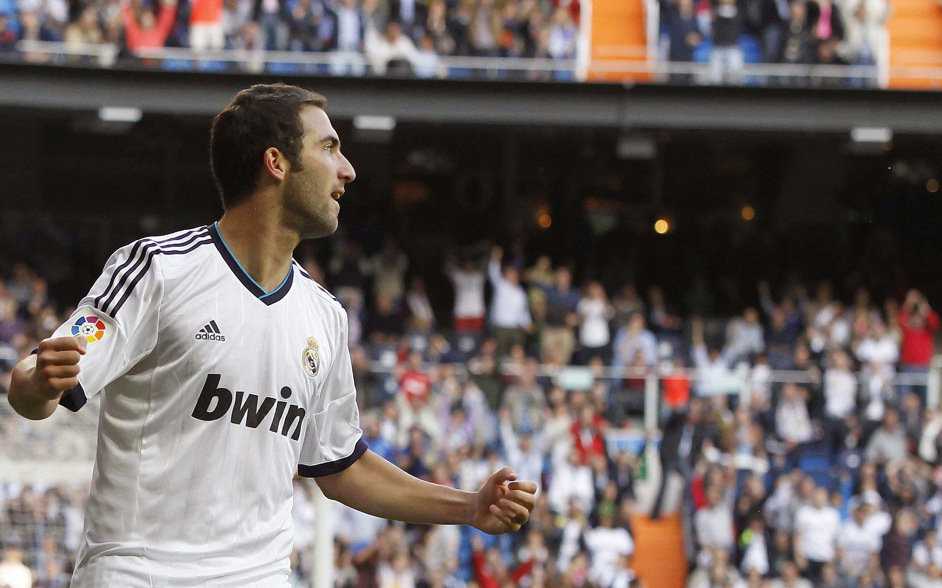 足球文化输出渠道建设不足,如何打造足球体育文化